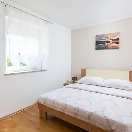 Apartment Tina - A5 Second Floor - Mpolo Medulin